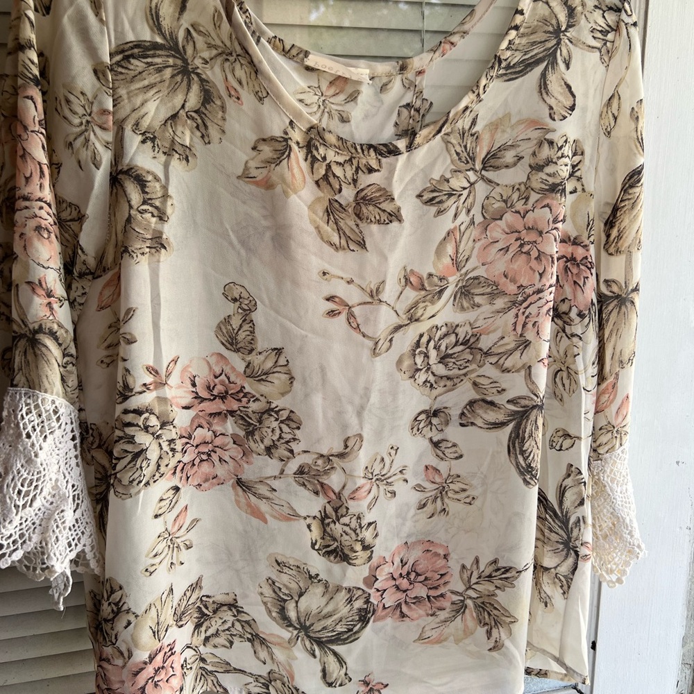 Floral Lace Sleeve Women's Top